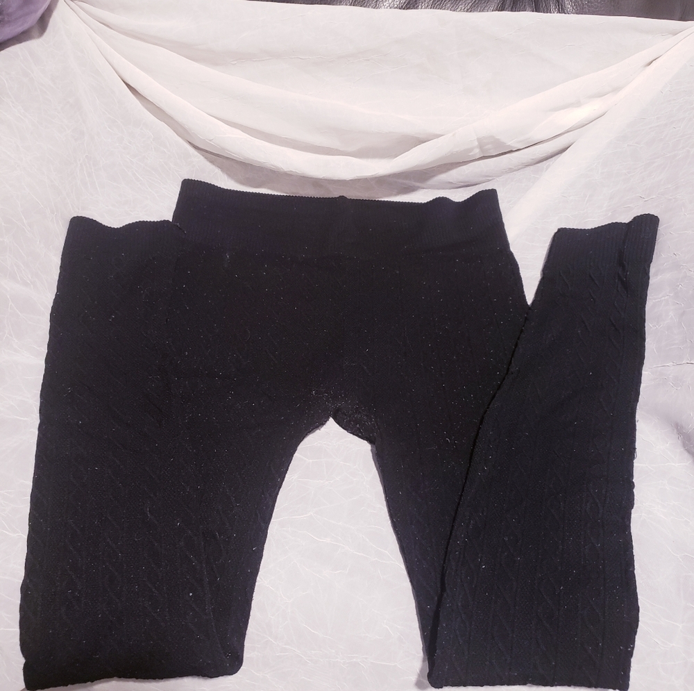 *10=$20* Hot Kiss Black Knit Leggings Small-26"